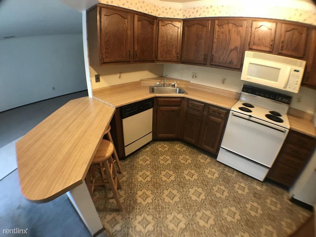 7569 Penn Bridge Ct - Photo 3 of 13