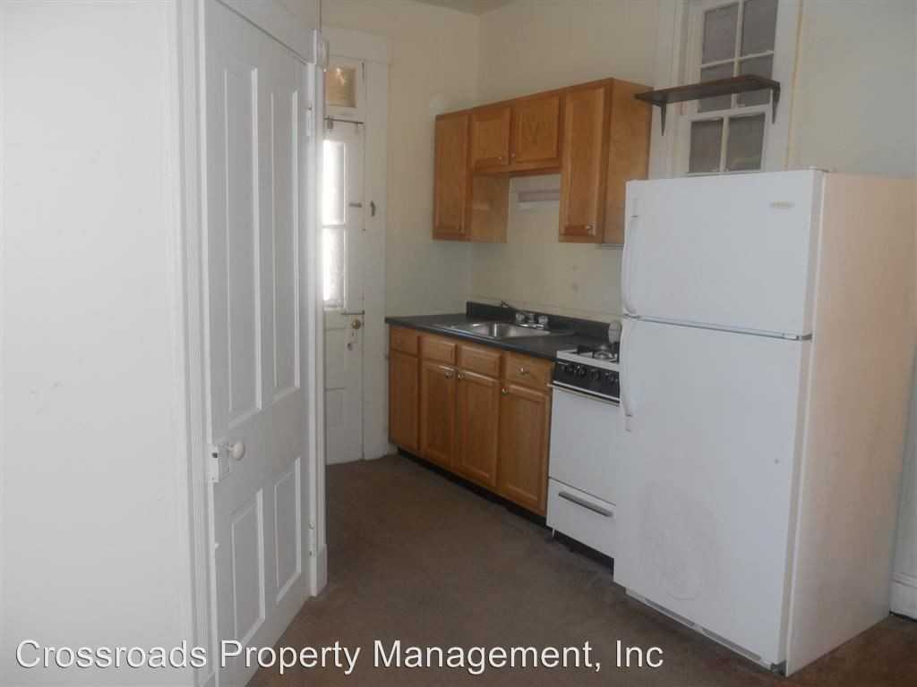 352.5 W Orange St - Photo 2 of 7