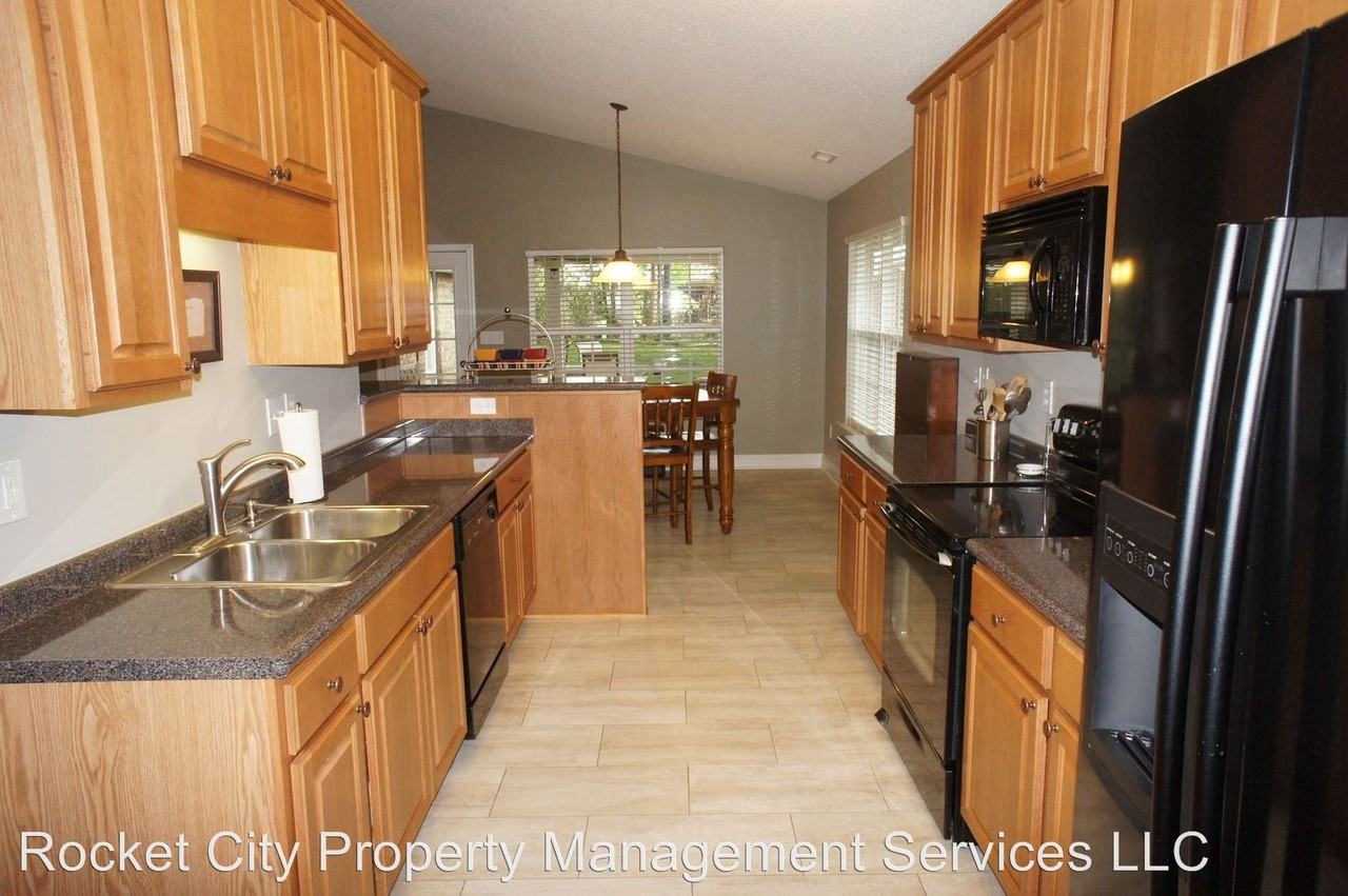 2617 Slate Dr SW - Photo 2 of 16