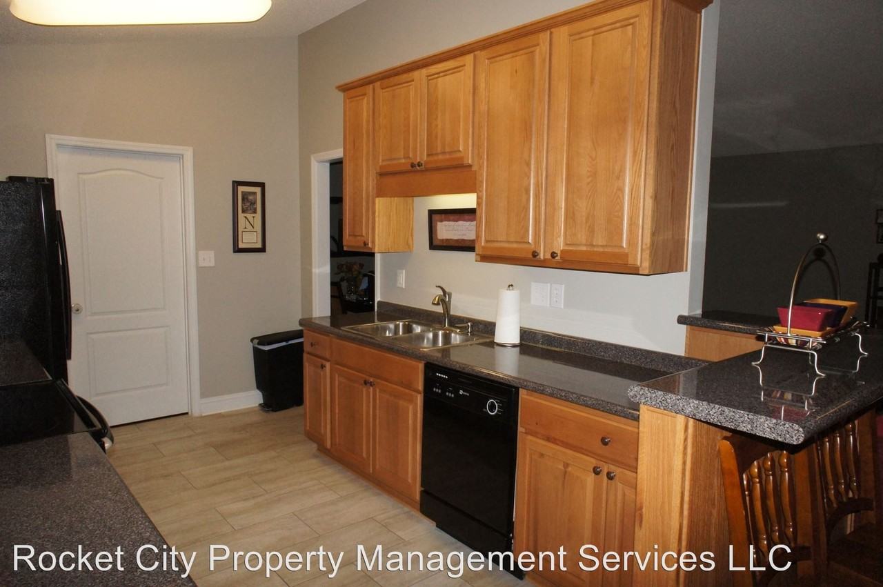 2617 Slate Dr SW - Photo 3 of 16