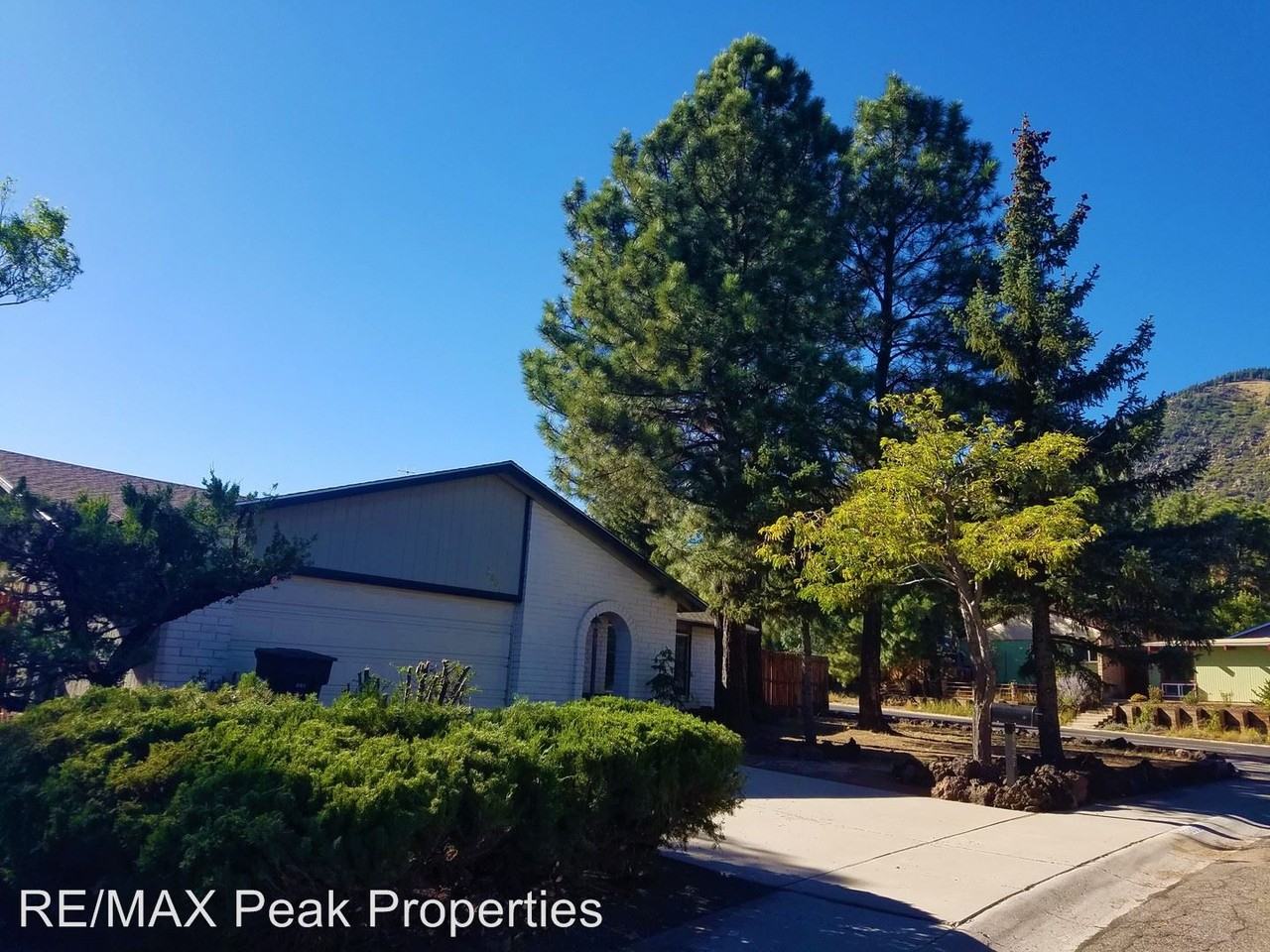 3809 N Zurich St - Photo 3 of 23