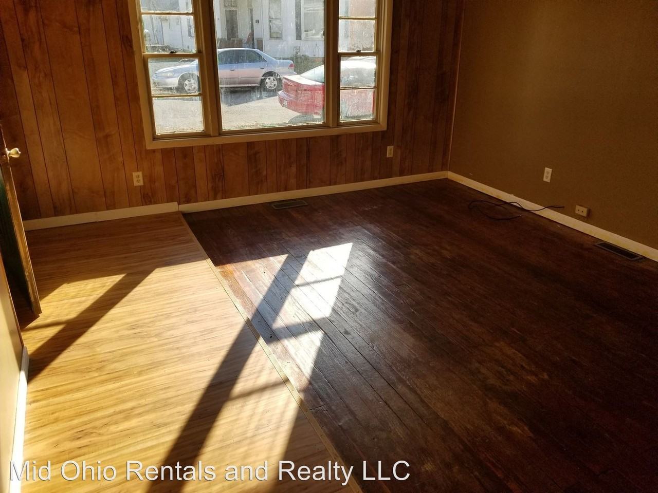 377 Clay St - Photo 2 of 6