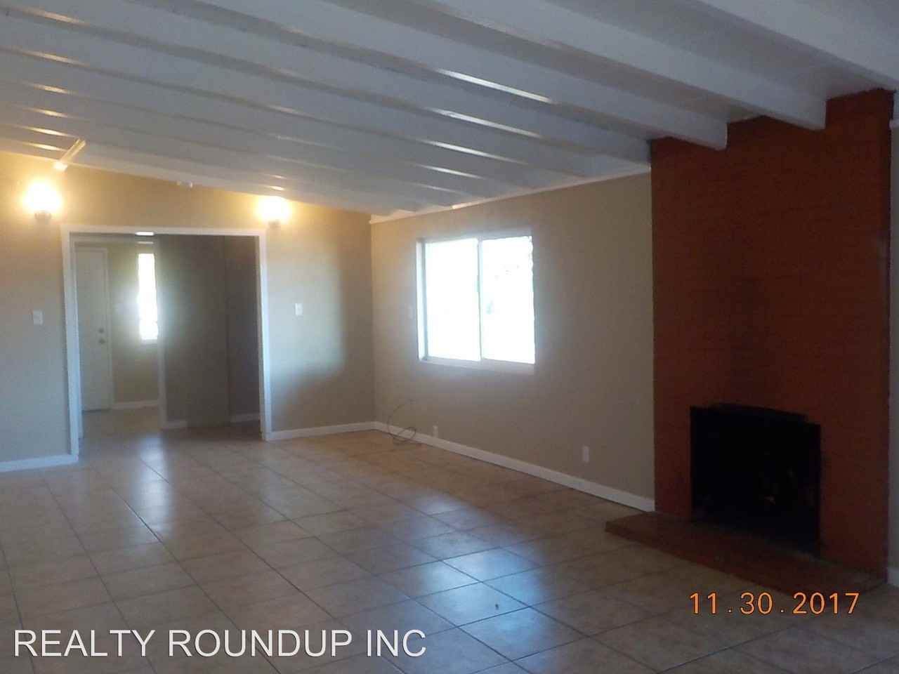 1001 Fremont Blvd - Photo 3 of 5