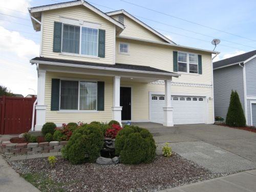 307 Glennwood Ct SE - Photo 2 of 13