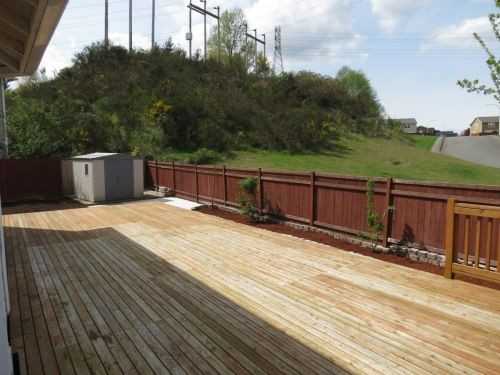 307 Glennwood Ct SE - Photo 3 of 13