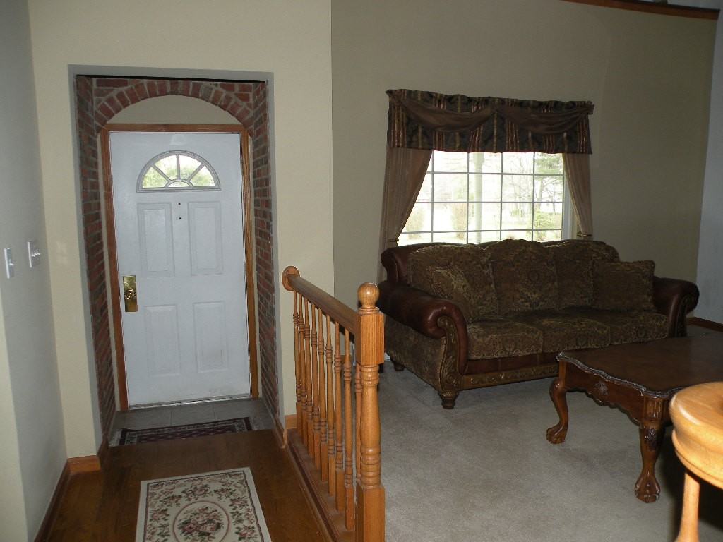 15170 Chillicothe Rd - Photo 2 of 60