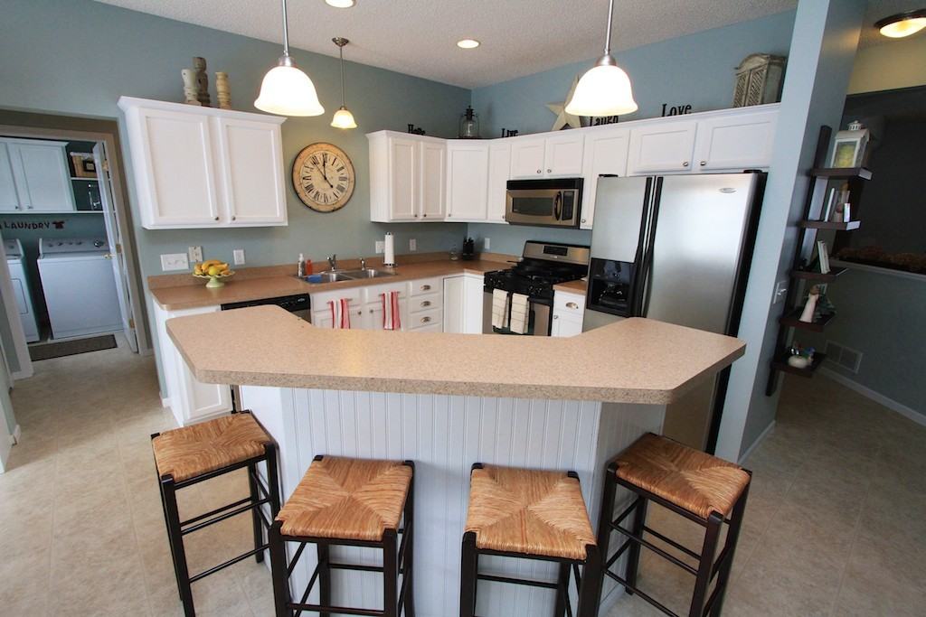 11277 68th Street NE - Photo 3 of 19