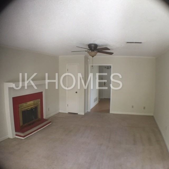 5999 Lofty Oak Rd - Photo 2 of 7