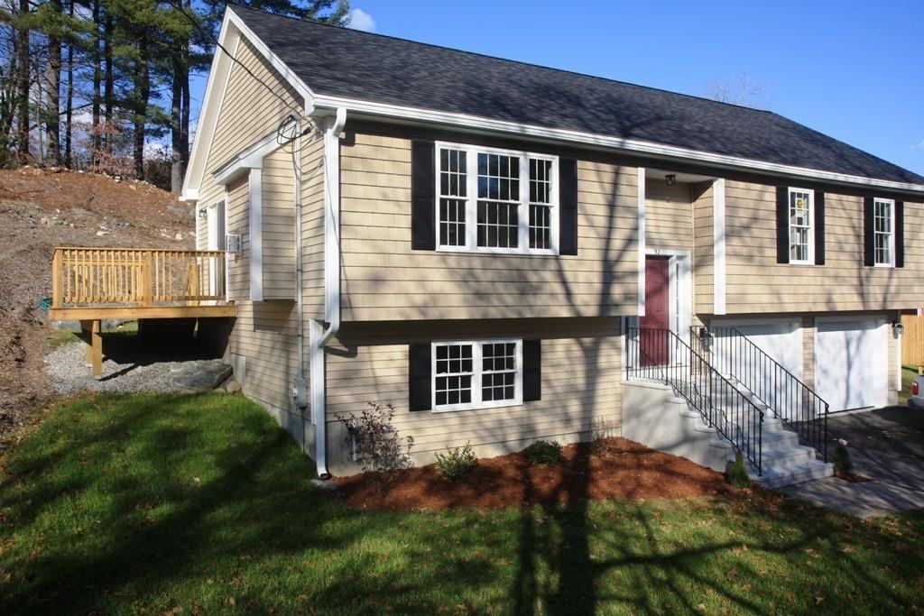 92 Millbury St - Photo 2 of 19