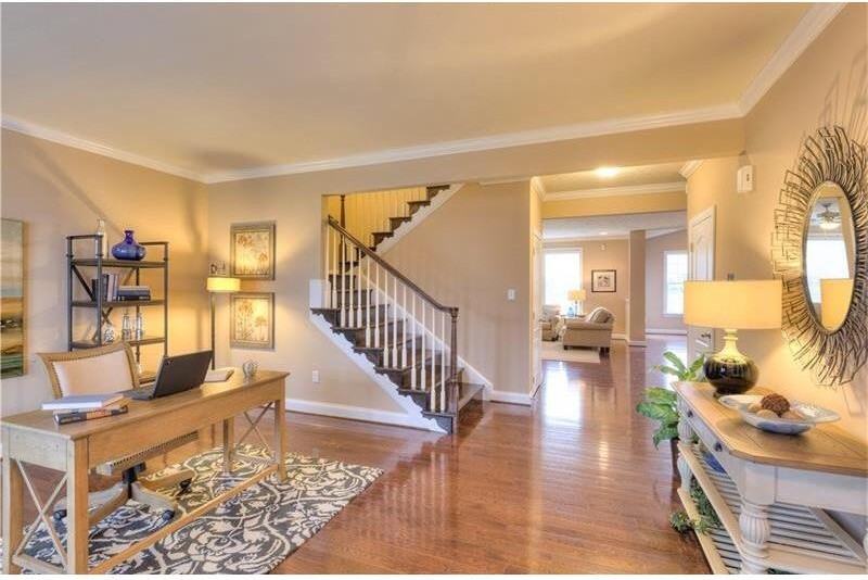 100 Old Hickory Rd - Photo 2 of 20