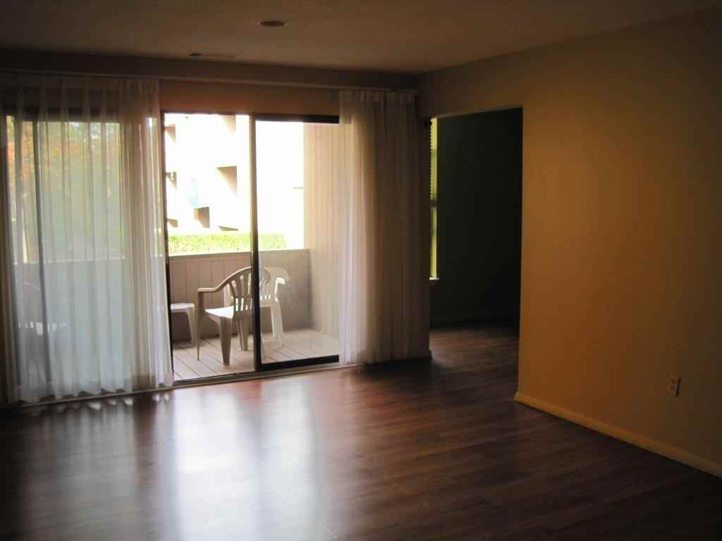 66 Shrewsbury St - Photo 3 of 11