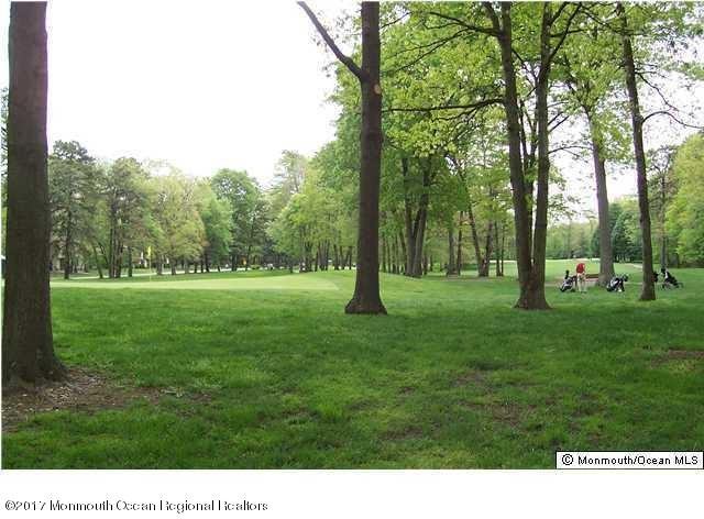 90 Arrowood Rd - Photo 3 of 19