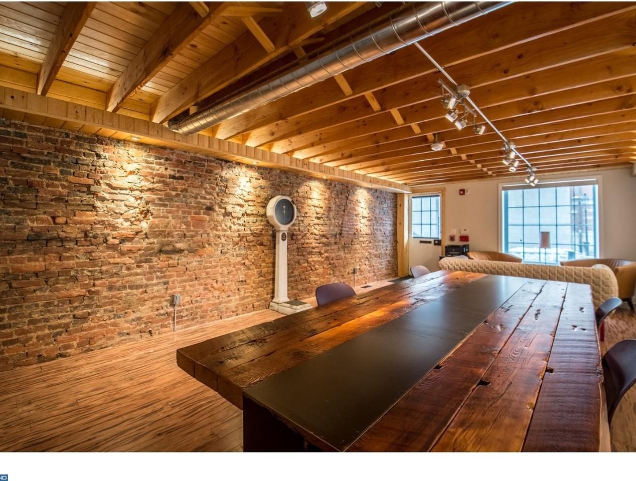 150 N 2nd St - Photo 3 of 24