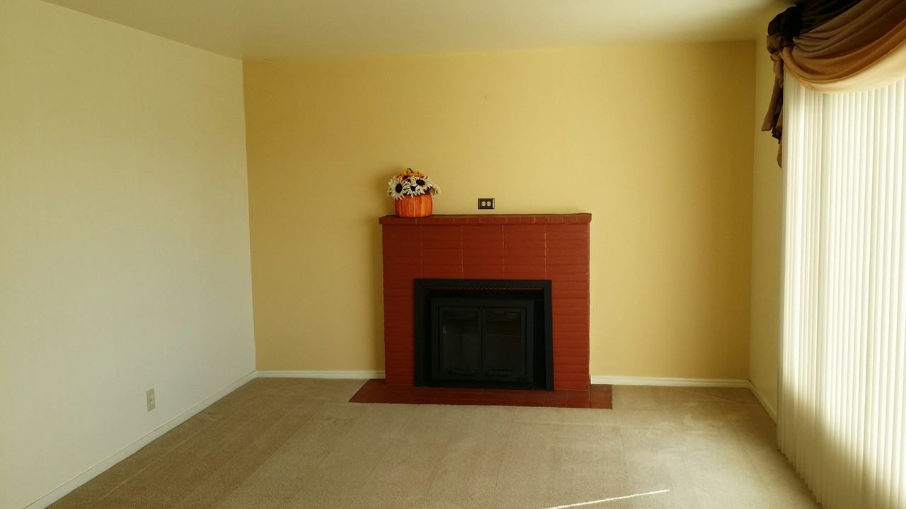 10730 Sheldon St - Photo 2 of 11