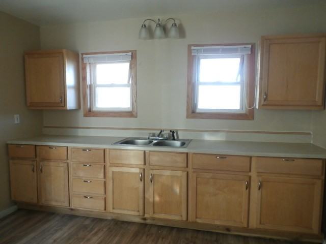 2816 Jefferson St - Photo 3 of 19