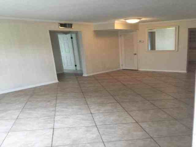 7338 Coquina Way - Photo 2 of 6