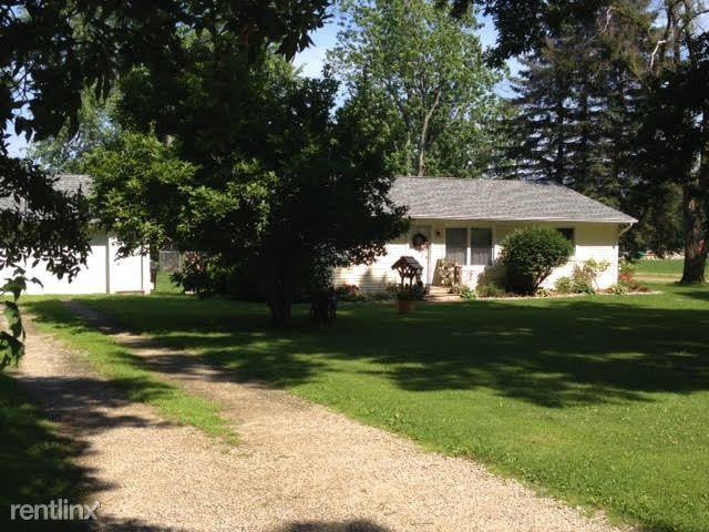 13481 S 34th St - Photo 3 of 7