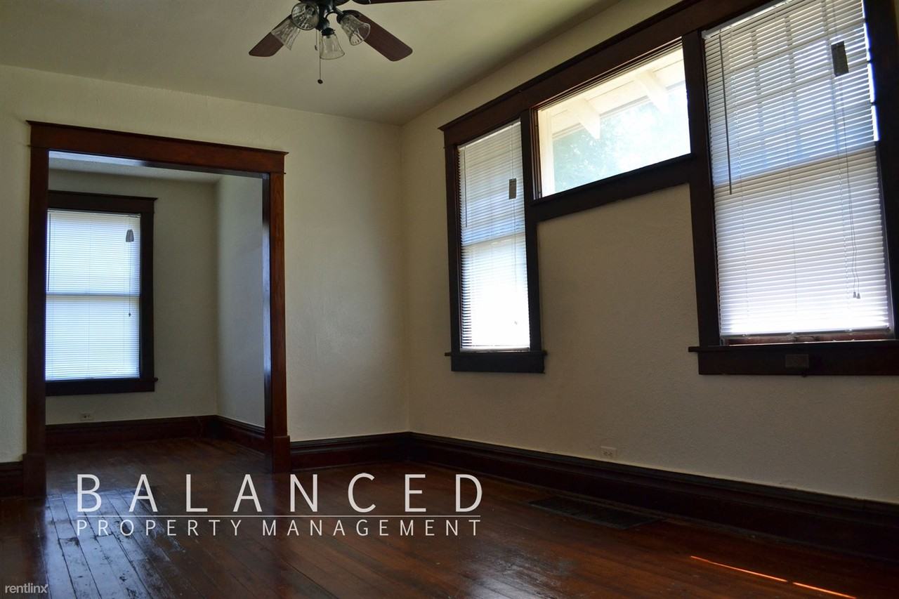 1532 Sw Central Park Ave - Photo 3 of 5