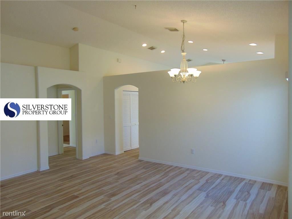 18785 NW 24th Ct - Photo 3 of 32