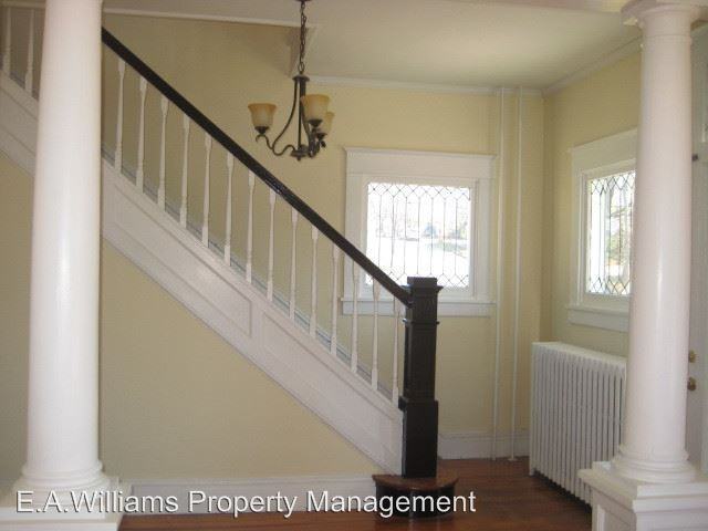 406 W Carolina Ave - Photo 2 of 7