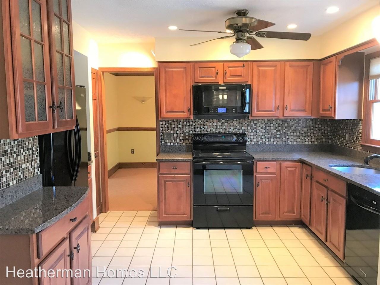 3 Woodflower Ct - Photo 2 of 16