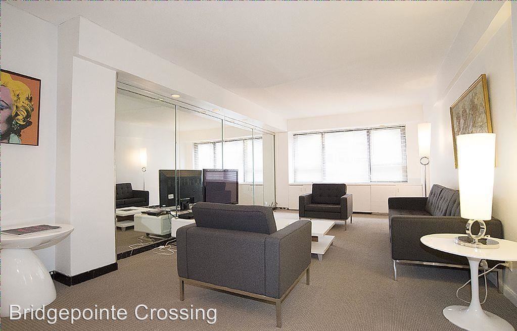 630 SW 5th Ave - Photo 2 of 3