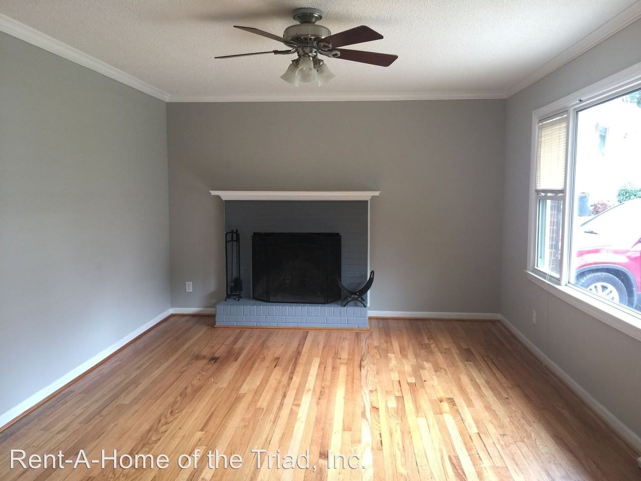 7 Garden Lake Cir - Photo 2 of 12