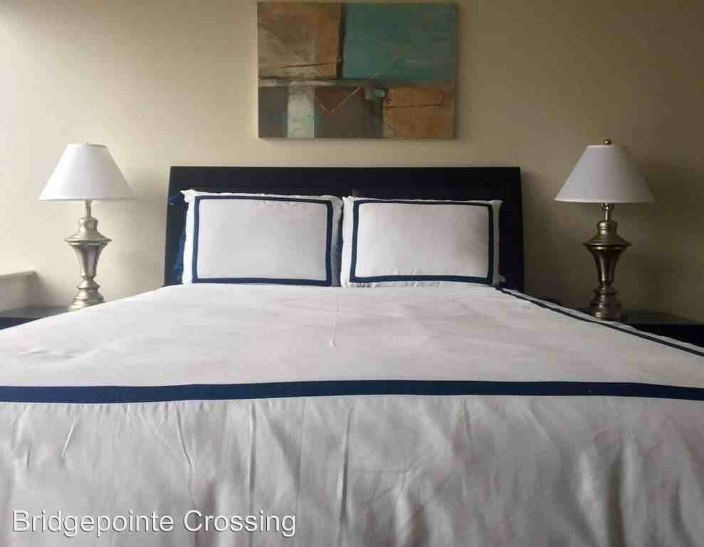 1959 SW Morrison St - Photo 3 of 3