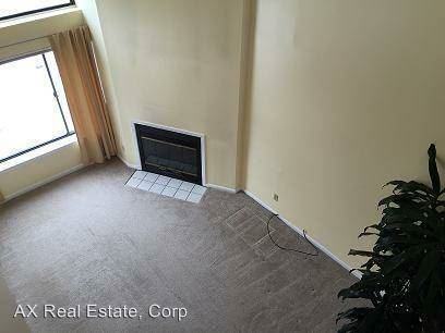 360 N Greeley Ave - Photo 2 of 10