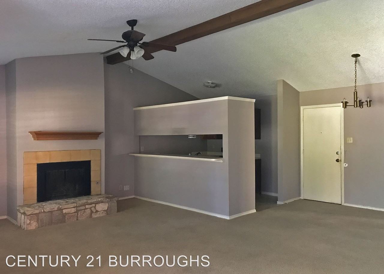 13646 High Chapel - Photo 2 of 14