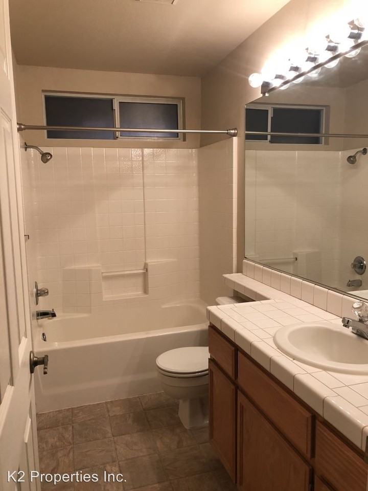 4239 Bowyer Blvd - Photo 3 of 4