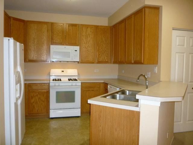 491 Litchfield Dr - Photo 3 of 10