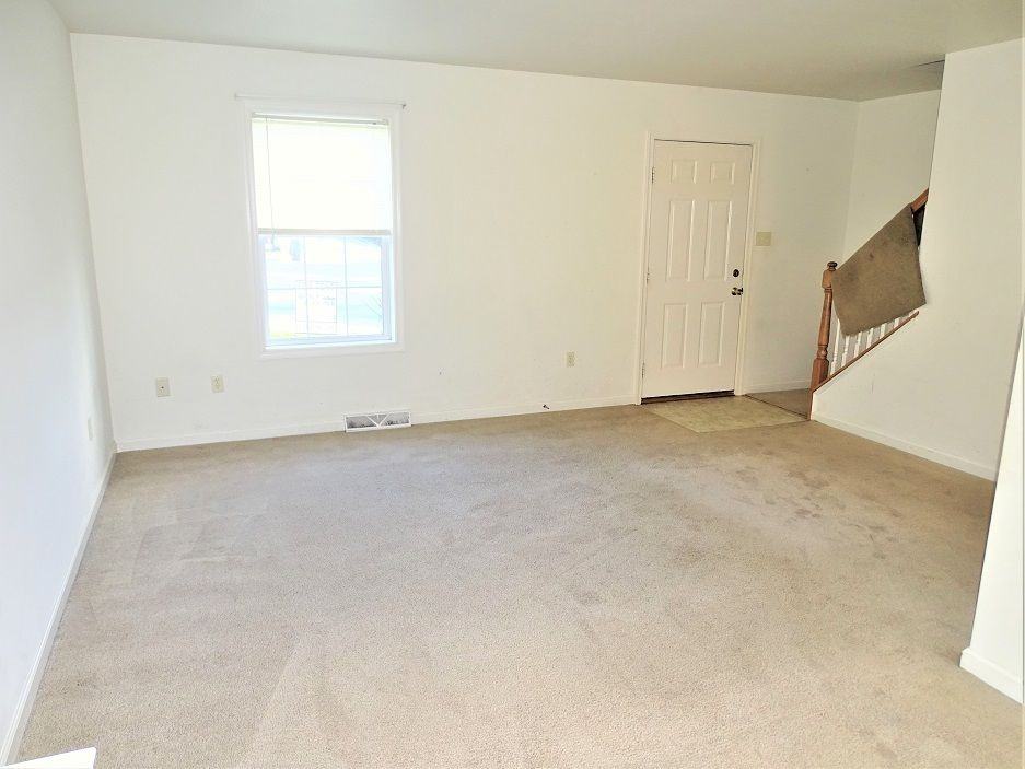 2 Bradford Cir - Photo 2 of 14