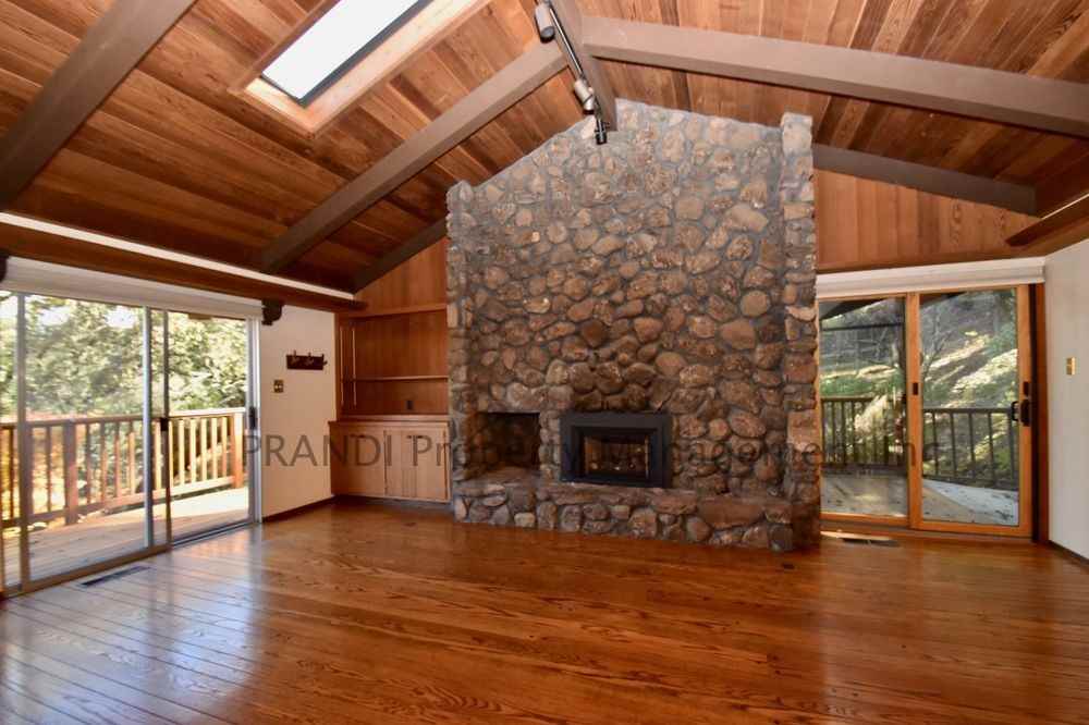 55 Oak Ridge Rd - Photo 3 of 23