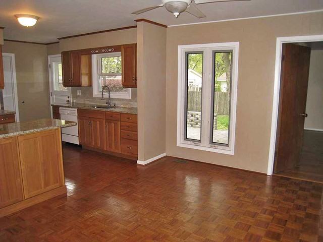 1119 Bosworth Ln - Photo 3 of 14