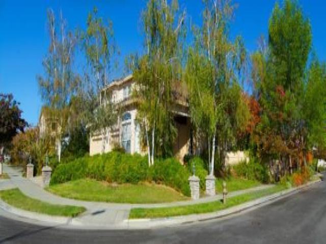 1497 Bergerac Dr - Photo 3 of 6