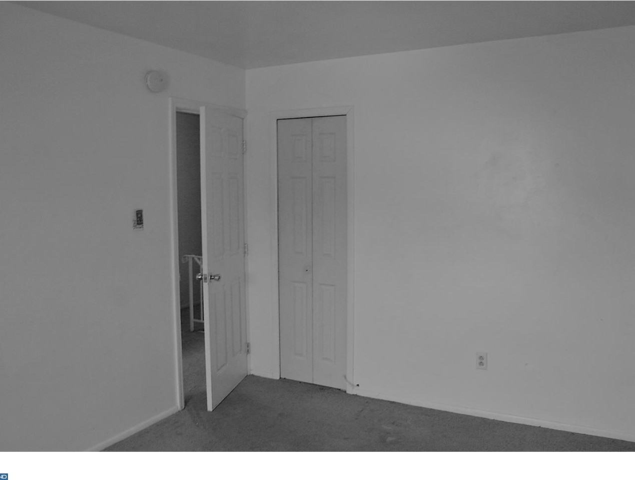 8 Vernon Ct - Photo 3 of 16