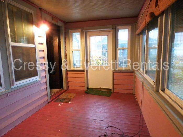 838 S 34th St - Photo 2 of 16