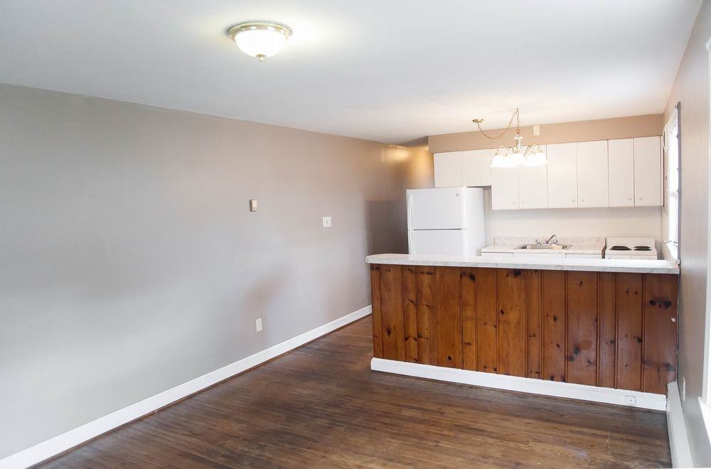 106 W Mountain Ave - Photo 3 of 13