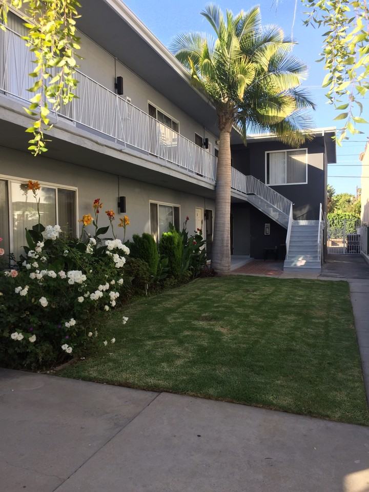 1432 Barry Avenue #4 - Photo 2 of 7