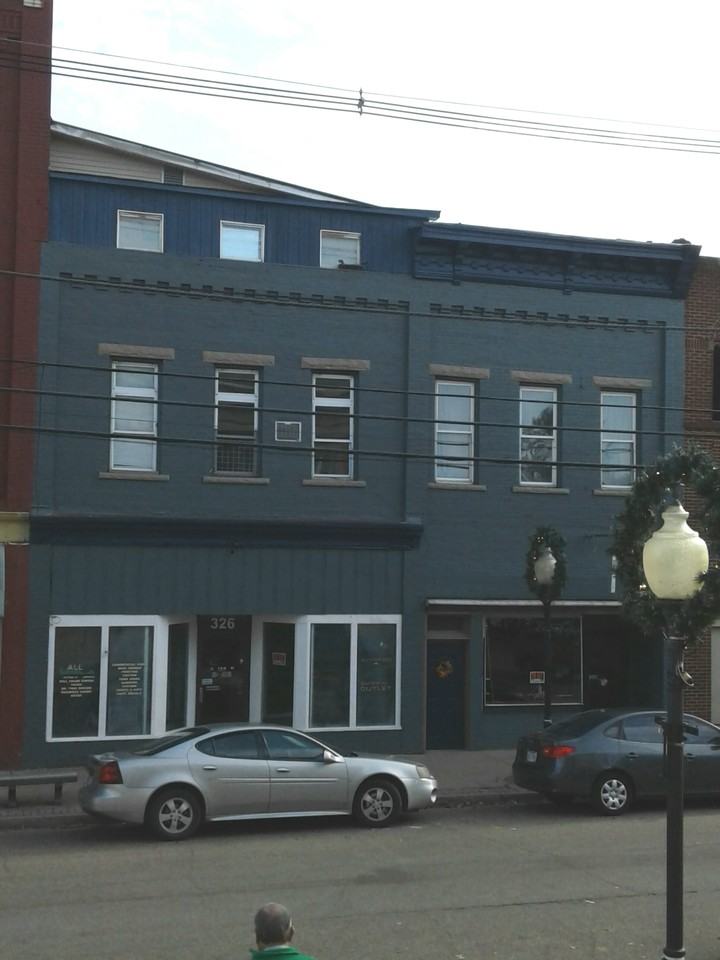 326 Main Street #D - Photo 2 of 20