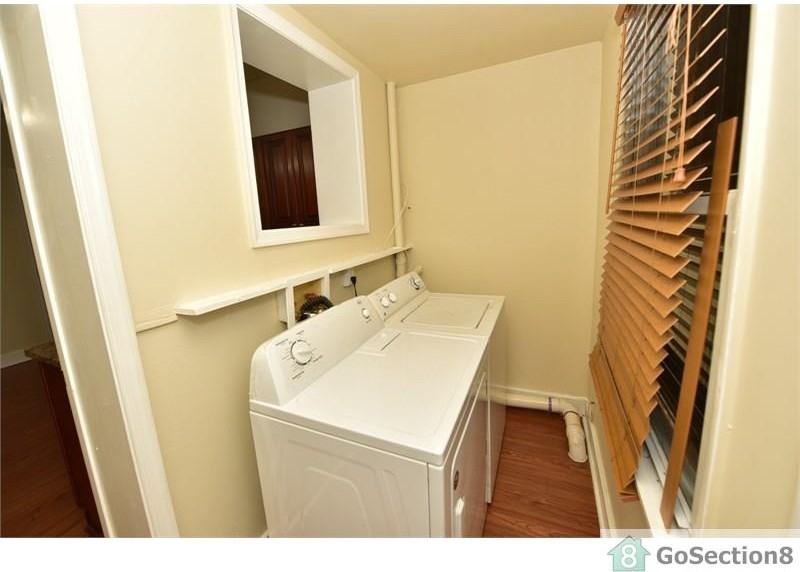 2001 E 30th St - Photo 2 of 22