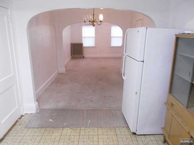 304 Madison Ave #2 - Photo 3 of 8