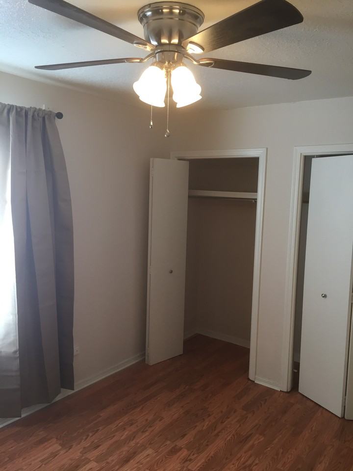 2833 Palo Verde Dr NE - Photo 3 of 20