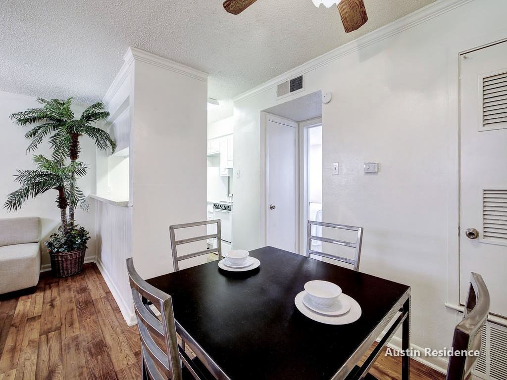 4553 Guadalupe Street #1BR - Photo 7 of 35