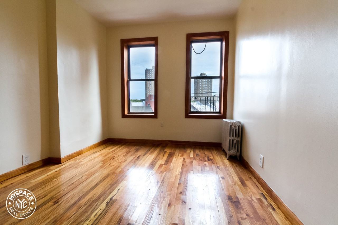 77 Division Avenue #22