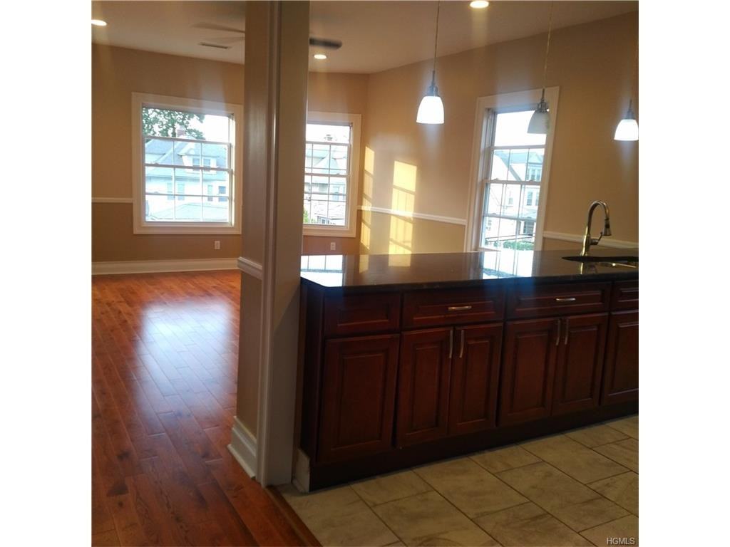 100 Sickles Avenue - Photo 2 of 14