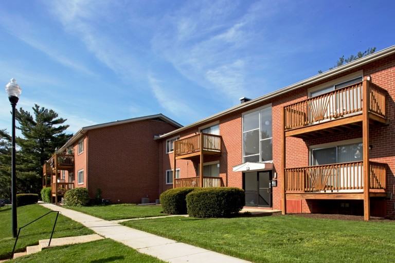 Milford Station Apartments for Rent 19 Warren Park Drive
