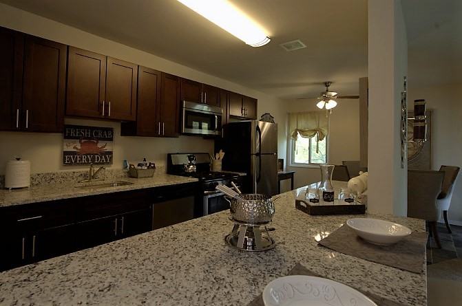 The Hanover - Photo 4 of 10