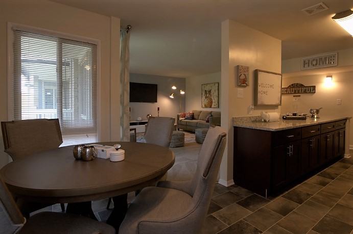 The Hanover - Photo 5 of 10